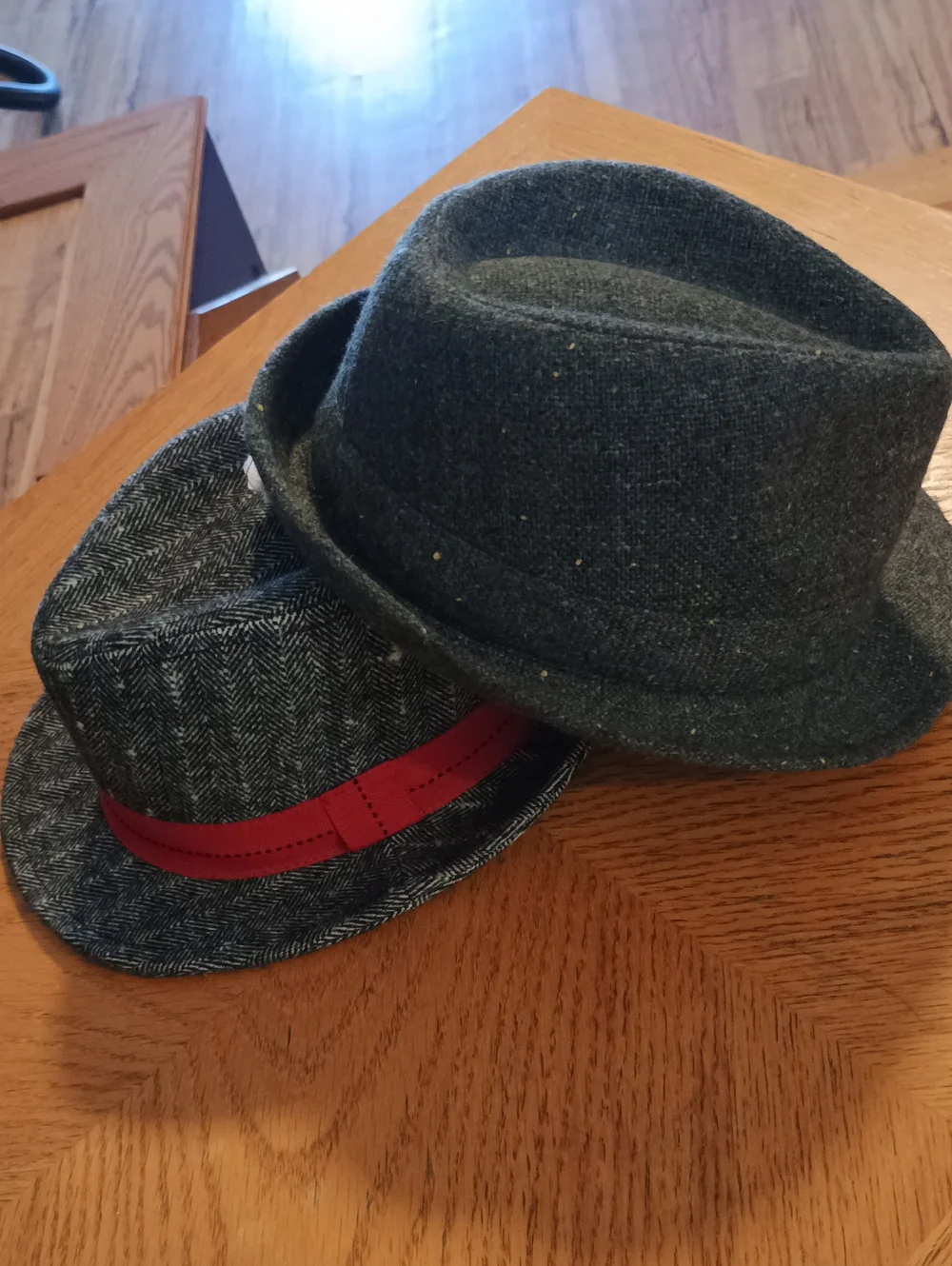 TWO INFANT SZ 12 / 24 MONTH FEDORA  (Gray/Black Tweed)